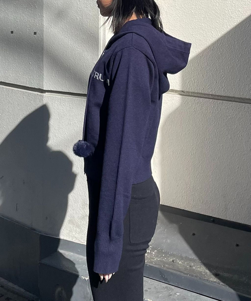 Oriens JOURNAL STANDARD(オリエンス ジャーナルスタンダード)の「レタリングニットフーディー(ニット/セーター・レディース・ネイビー/ホワイト・FREE)」の3枚目の写真