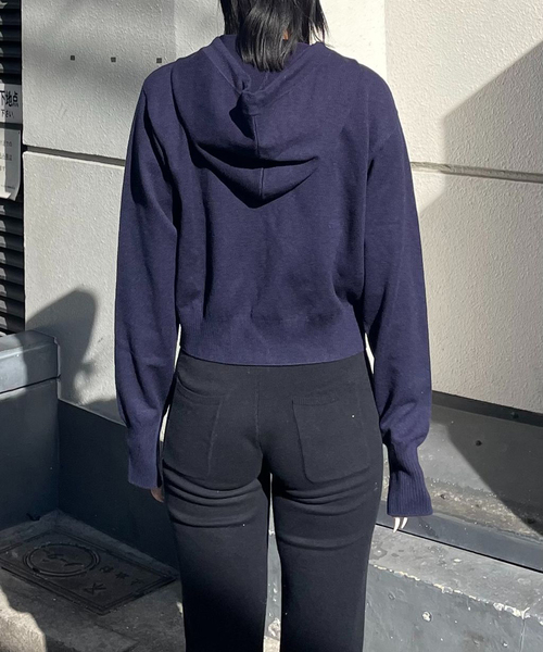 Oriens JOURNAL STANDARD(オリエンス ジャーナルスタンダード)の「レタリングニットフーディー(ニット/セーター・レディース・ネイビー/ホワイト・FREE)」の4枚目の写真