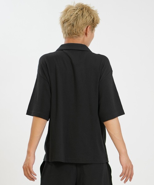PUMA(プーマ)の「PUMA/プーマ メンズ 半袖 Tシャツ 襟付き ワッフル生地 ワンポイント ロゴ 636809(Tシャツ/カットソー・メンズ・ブラック/グレイッシュベージュ・XL/M/L)」の5枚目の写真