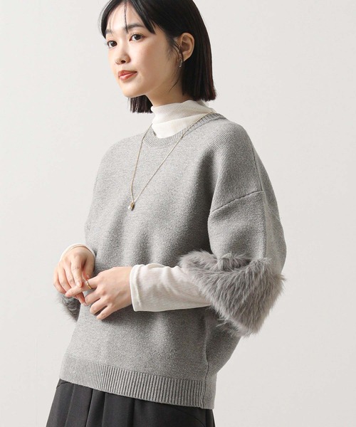 Torrazzo Donna（トラッゾドンナ）の「前後２ｗａｙ袖シャギーニット（ニット/セーター・レディース・ブラック/グレー・FREE）」の2枚目の写真