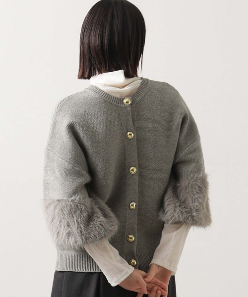 Torrazzo Donna（トラッゾドンナ）の「前後２ｗａｙ袖シャギーニット（ニット/セーター・レディース・ブラック/グレー・FREE）」の17枚目の写真