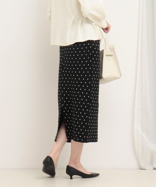 MICO COULIER（ミコクリエ）の「《セットアップ対応》エステルニットドットスカート（スカート・レディース・ライトグレー/ブラック・38）」の14枚目の写真