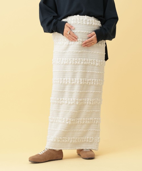 LEPSIM（レプシィム）の「【産前・産後対応】マタニティ／ジャガードナロースカート　634005（マタニティウェア/グッズ・レディース・ブラック/アイボリー・FREE）」の3枚目の写真