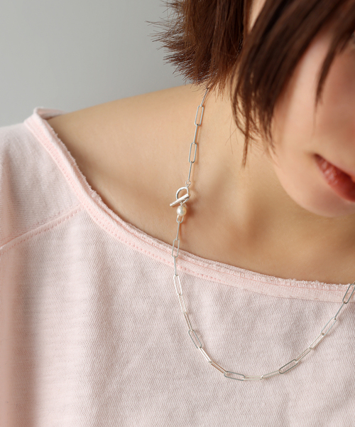 Lilas(リラ)の「【SAMH by LILAS】パールTバークリップチェーンネックレス SV(ネックレス・レディース・シルバー・FREE)」の2枚目の写真