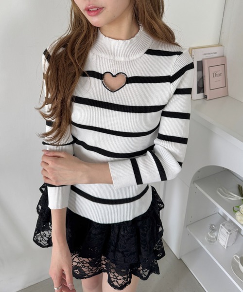 Loueme(ルエム)の「オープンハートボーダーリブトップス(Tシャツ/カットソー・レディース・ライトブルー/ホワイト/ブラック・FREE)」の16枚目の写真