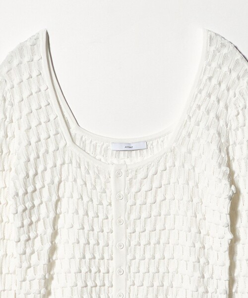 ASTRAET(アストラット)の「<ASTRAET>12G アイレット スクエアネックカーディガン(カーディガン/ボレロ・レディース・ブラック/ホワイト・FREE)」の21枚目の写真
