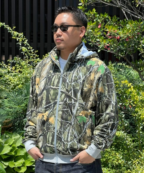 Rivvia PROJECTS(リヴィアプロジェクツ)の「【Rivvia PROJECTS】CAMO ZIP HOODIE(パーカー・メンズ・ブラック系その他/オリーブ系・LARGE/X-LARGE/MEDIUM)」の2枚目の写真