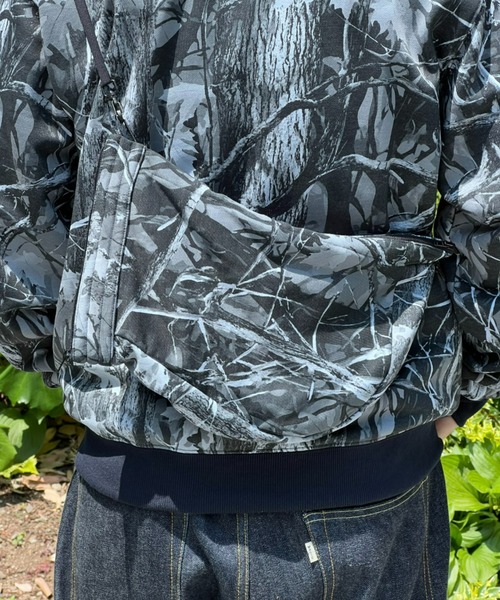 Rivvia PROJECTS(リヴィアプロジェクツ)の「【Rivvia PROJECTS】CAMO ZIP HOODIE(パーカー・メンズ・ブラック系その他/オリーブ系・LARGE/X-LARGE/MEDIUM)」の16枚目の写真