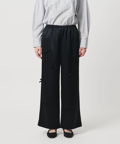UNITED ARROWS(ユナイテッドアローズ)の「サテン 3Dリボン パンツ ‐ウォッシャブル‐(その他パンツ・レディース・ブラック・36/38)」の6枚目の写真