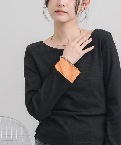RETRO GIRL(レトロガール)の「ラメ袖ドッキングCT(Tシャツ/カットソー・レディース・ブルー/オフホワイト/ブラック・FREE)」の15枚目の写真
