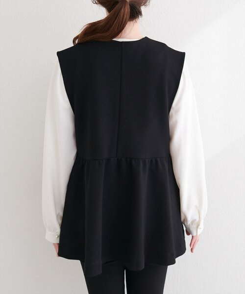 natural couture（ナチュラルクチュール）の「ダンボールペプラムベスト（ベスト・レディース・ブラック/グレイッシュベージュ/ネイビー・FREE）」の13枚目の写真
