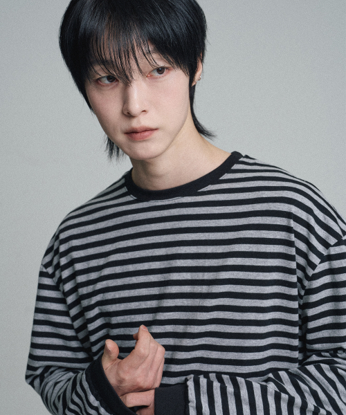 MOOVN(ムブン)の「オーバーサイズストライプロングスリーブTシャツグレー(Tシャツ/カットソー・メンズ・その他・SMALL/MEDIUM/LARGE)」の14枚目の写真