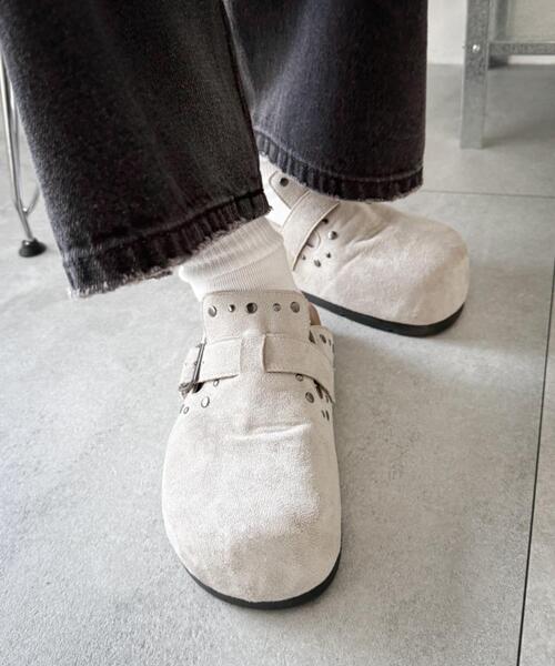 WEGO（ウィゴー）の「WEGO/【26年春夏新作】スタッズデザインサボ（サンダル・レディース・ブラック/ライトベージュ・SMALL/LARGE/MEDIUM）」の18枚目の写真