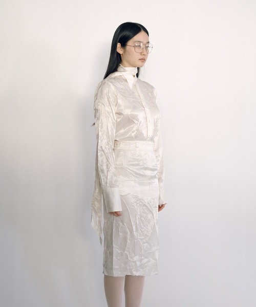 KEISUKEYOSHIDA（ケイスケヨシダ）の「Lining Long Collar Shirt（シャツ/ブラウス・レディース・ブラック/チャコールグレー/ホワイト・S/M/L）」の6枚目の写真