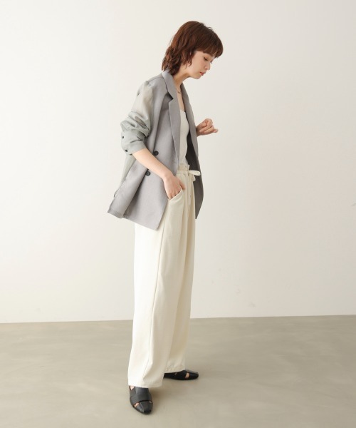 Bou Jeloud（ブージュルード）の「袖オーガンジーテーラージャケット（テーラードジャケット・レディース・ベージュ/グレー・38）」の18枚目の写真