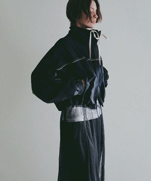 ETRE TOKYO（エトレトウキョウ）の「シアーレイヤードキャミワンピース（ワンピース・レディース・ネイビー/オフホワイト・S/M）」の7枚目の写真