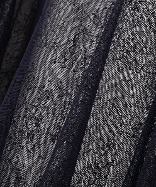 ETRE TOKYO（エトレトウキョウ）の「シアーレイヤードキャミワンピース（ワンピース・レディース・ネイビー/オフホワイト・S/M）」の20枚目の写真