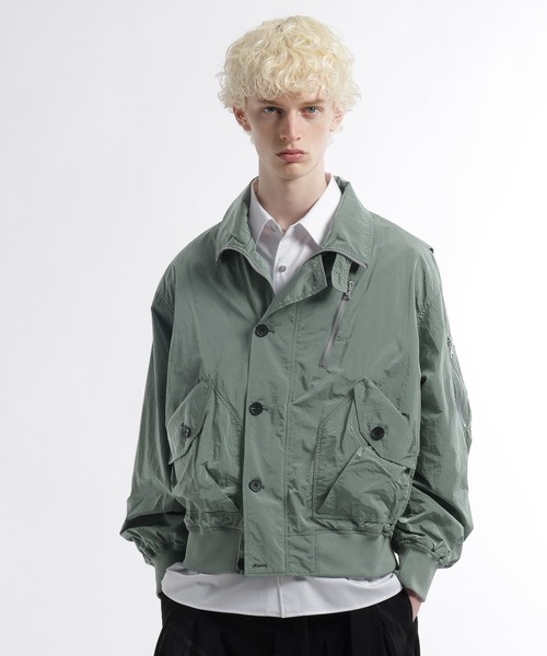 HARE（ハレ）の「コンパクトミリタリーブルゾン(HARE)（ブルゾン・メンズ・ブラック/グレー・FREE）」の2枚目の写真