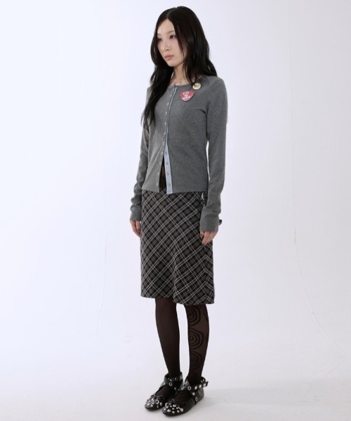 runningHIGH(ランニングハイ)の「A'GEM/9 × .kom 『runningHIGH/ランニングハイ』 STAR POINT SLIM CARDIGAN/スターポイントスリムカーディガン(カーディガン/ボレロ・レディース・グレー/ネイビー・FREE)」の11枚目の写真