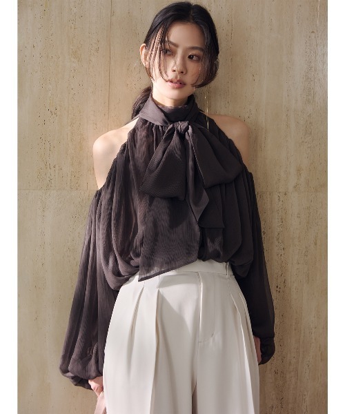 anuans（アニュアンス）の「【ZOZO限定カラー】シフォンボリュームブラウス（シャツ/ブラウス・レディース・ホワイト系その他/ブラウン/ライトベージュ/セージグリーン・FREE）」の3枚目の写真