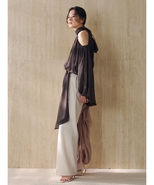 anuans（アニュアンス）の「【ZOZO限定カラー】シフォンボリュームブラウス（シャツ/ブラウス・レディース・ホワイト系その他/ブラウン/ライトベージュ/セージグリーン・FREE）」の16枚目の写真