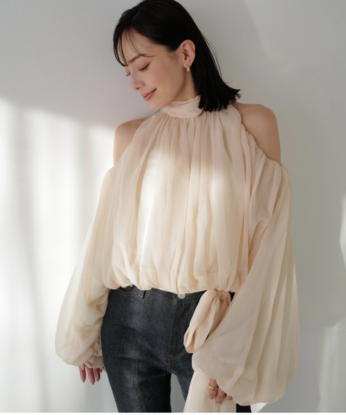 anuans（アニュアンス）の「【ZOZO限定カラー】シフォンボリュームブラウス（シャツ/ブラウス・レディース・ホワイト系その他/ブラウン/ライトベージュ/セージグリーン・FREE）」の5枚目の写真