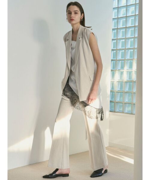 ELENDEEK（エレンディーク）の「ベルテッドテイラードジレ（その他アウター・レディース・アイボリー/ネイビー・FREE）」の6枚目の写真