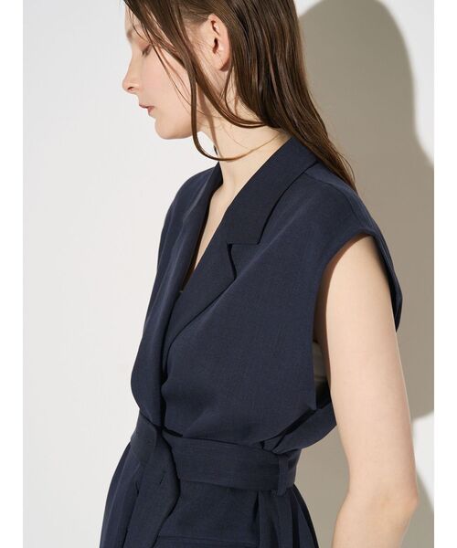 ELENDEEK（エレンディーク）の「ベルテッドテイラードジレ（その他アウター・レディース・アイボリー/ネイビー・FREE）」の15枚目の写真