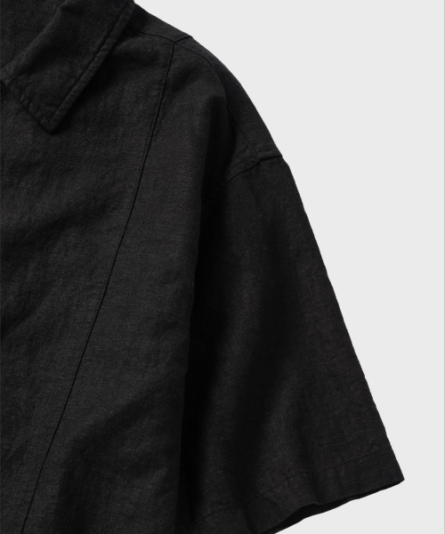 NONBLANK(ノンブランク)の「ウォッシングリネンHSシャツ_BLACK(シャツ/ブラウス・メンズ・ブラック・MEDIUM/LARGE/X-LARGE)」の5枚目の写真