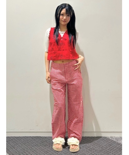 GAP(ギャップ)の「ハイライズ リネンブレンド ストレート クロップドパンツ(その他パンツ・レディース・レッド/ブラック・000/10/8/6/4/2/0/00)」の13枚目の写真