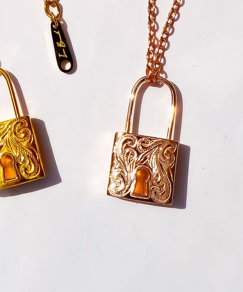 IRIEBEACH(アイリービーチ)の「2way padlock pierce/【ハワイアンジュエリー】【サージカルステンレス】【金属アレルギー対応】【IRIEBEACH / アイリービーチ】つけっぱなしOK(ピアス(片耳用)・レディース・シルバー/ピンク/ゴールド・FREE)」の2枚目の写真