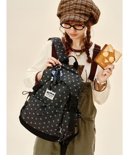 VANWALK（バンウォーク）の「Day Breeze Backpack / Dark Gray（バックパック/リュック・レディース・その他・FREE）」の5枚目の写真