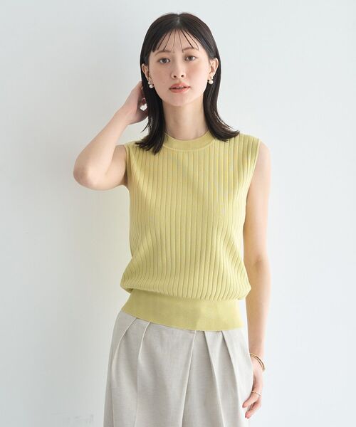 YECCA VECCA(イェッカヴェッカ)の「【マシンウォッシャブル/アンサンブル対応】ノースリーブリブニット(ニット/セーター・レディース・オフホワイト/グリーン/ブラック/イエロー・FREE)」の6枚目の写真