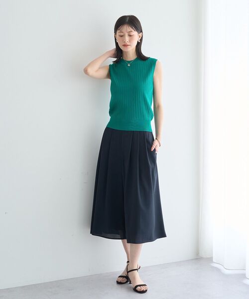 YECCA VECCA(イェッカヴェッカ)の「【マシンウォッシャブル/アンサンブル対応】ノースリーブリブニット(ニット/セーター・レディース・オフホワイト/グリーン/ブラック/イエロー・FREE)」の21枚目の写真