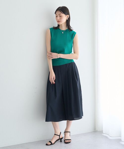YECCA VECCA(イェッカヴェッカ)の「【マシンウォッシャブル/アンサンブル対応】ノースリーブリブニット(ニット/セーター・レディース・オフホワイト/グリーン/ブラック/イエロー・FREE)」の22枚目の写真