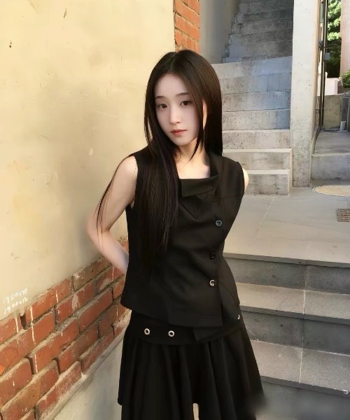 almo(アルモ)の「【LAMPOON】ボタンハイネックノースリーブ(その他トップス・レディース・ブラック・LARGE/MEDIUM/SMALL)」の15枚目の写真
