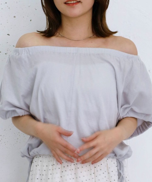 archives(アルシーヴ)の「シアー裏毛ギャザーオフショルTOPS(Tシャツ/カットソー・レディース・アイボリー/ネイビー/グレー・MEDIUM)」の2枚目の写真