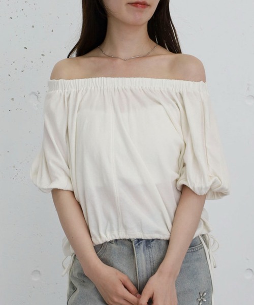 archives(アルシーヴ)の「シアー裏毛ギャザーオフショルTOPS(Tシャツ/カットソー・レディース・アイボリー/ネイビー/グレー・MEDIUM)」の4枚目の写真