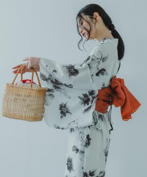SENSE OF PLACE by URBAN RESEARCH(センスオブプレイスバイアーバンリサーチ)の「『WEB/一部店舗限定』ストローカゴバッグ(かごバッグ・レディース・ブラック/グレー/オフホワイト・ONE)」の4枚目の写真