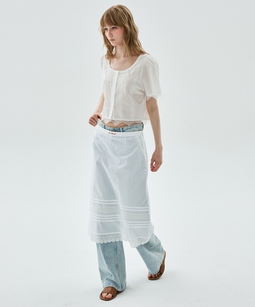 Mardi Mercredi(マルディメクルディ)の「SHEER COTTON CROPPED BLOUSE LACE / シアー コットン クロップド ブラウス レース(シャツ/ブラウス・レディース・ホワイト/ブラック・FREE)」の7枚目の写真