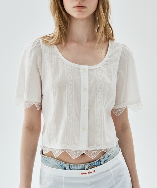 Mardi Mercredi(マルディメクルディ)の「SHEER COTTON CROPPED BLOUSE LACE / シアー コットン クロップド ブラウス レース(シャツ/ブラウス・レディース・ホワイト/ブラック・FREE)」の4枚目の写真