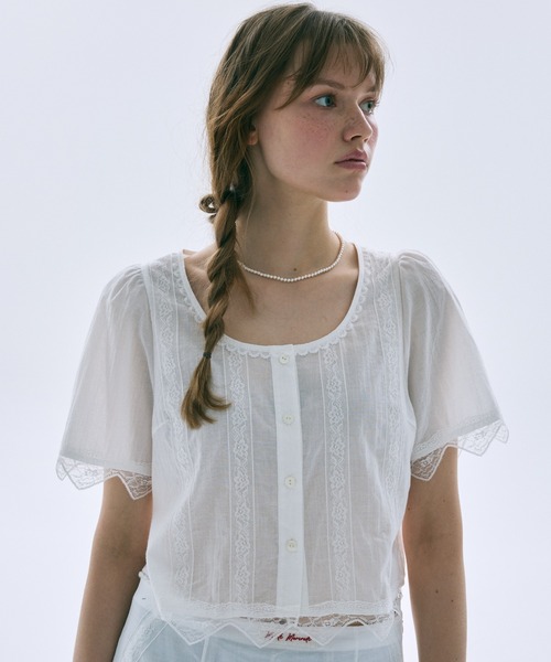 Mardi Mercredi(マルディメクルディ)の「SHEER COTTON CROPPED BLOUSE LACE / シアー コットン クロップド ブラウス レース(シャツ/ブラウス・レディース・ホワイト/ブラック・FREE)」の9枚目の写真