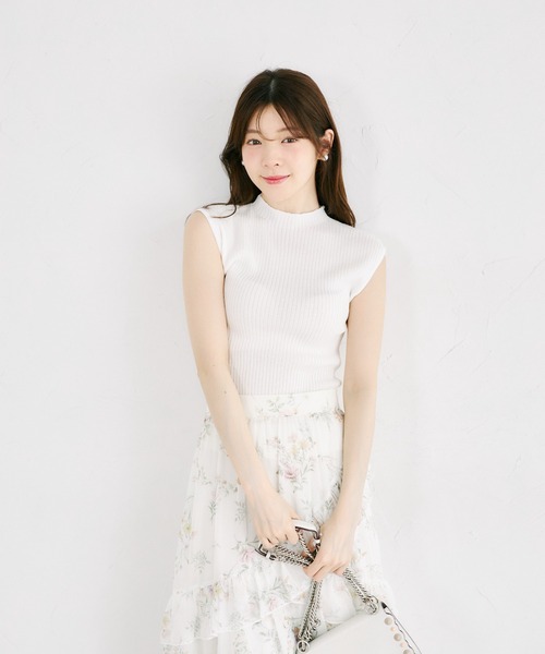 tocco closet(トッコ クローゼット)の「オフノースリーブラメ入りリブニットプルオーバー(ニット/セーター・レディース・ブラック/ピンク/オフホワイト・M)」の8枚目の写真