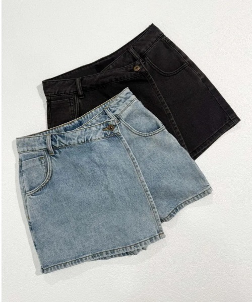 BIRTHDAY BASH(バースデイバッシュ)の「DECORATIVE DENIM SHORT PANTS(デコラティヴデニムショートパンツ)(デニムパンツ・レディース・ブルー/ダークグレー・SMALL/MEDIUM)」の3枚目の写真