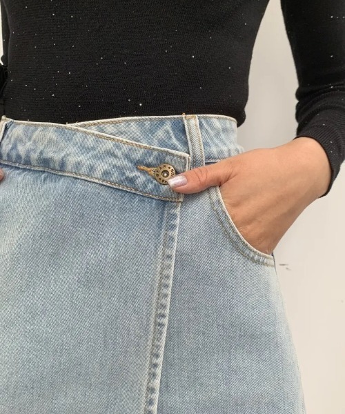 BIRTHDAY BASH(バースデイバッシュ)の「DECORATIVE DENIM SHORT PANTS(デコラティヴデニムショートパンツ)(デニムパンツ・レディース・ブルー/ダークグレー・SMALL/MEDIUM)」の7枚目の写真