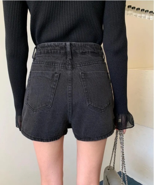 BIRTHDAY BASH(バースデイバッシュ)の「DECORATIVE DENIM SHORT PANTS(デコラティヴデニムショートパンツ)(デニムパンツ・レディース・ブルー/ダークグレー・SMALL/MEDIUM)」の8枚目の写真
