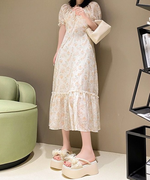 Lace Ladies(レースレディース)の「チュール リボン レザー調 ストラップ 厚底 サンダル(サンダル・レディース・ブラック/アイボリー・23cm/22.5cm/23.5cm/25cm/24.5cm/24cm)」の7枚目の写真