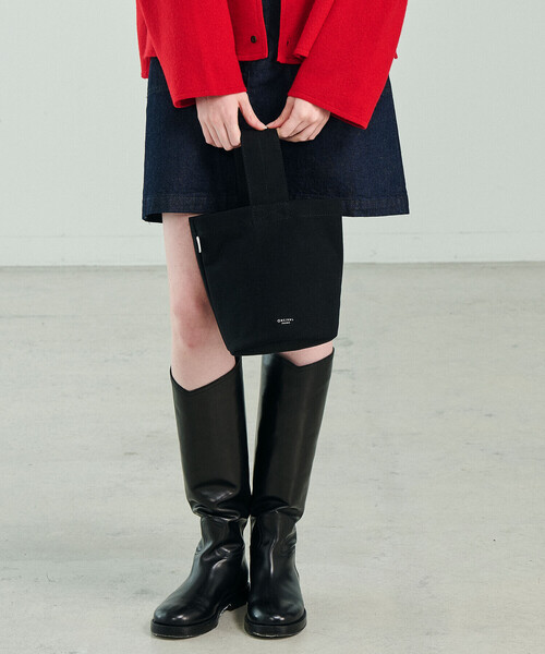 ORCIVAL（オーシバル）の「ORCIVAL | PVCコットン ワンハンドルトートバッグ UNISEX（ハンドバッグ・レディース・イエロー系その他/ブラック・-）」の7枚目の写真