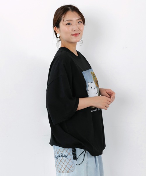 ScoLar Parity(スカラーパリティ)の「362118:ネコの襲来アート柄 ドロスト付き接触冷感Tシャツ(Tシャツ/カットソー・レディース・イエロー/オフホワイト/ピンク/ブラック・M)」の9枚目の写真