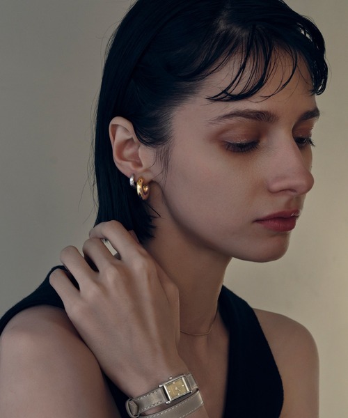 PLUS VENDOME(プラス ヴァンドーム)の「フープ_S キャッチレスピアス(ピアス(両耳用)・レディース・ゴールド/シルバー・ONE SIZE)」の8枚目の写真